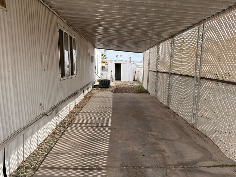 Building Photo - 3601 E Wyoming Ave