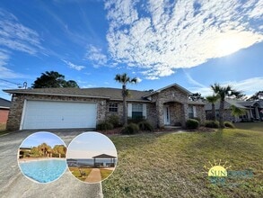 Building Photo - Wonderful Holley by the Sea Home!