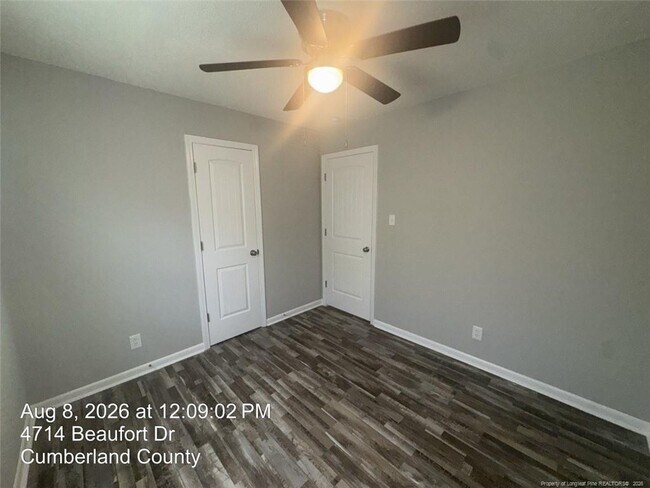 Building Photo - 4714 Beaufort Dr