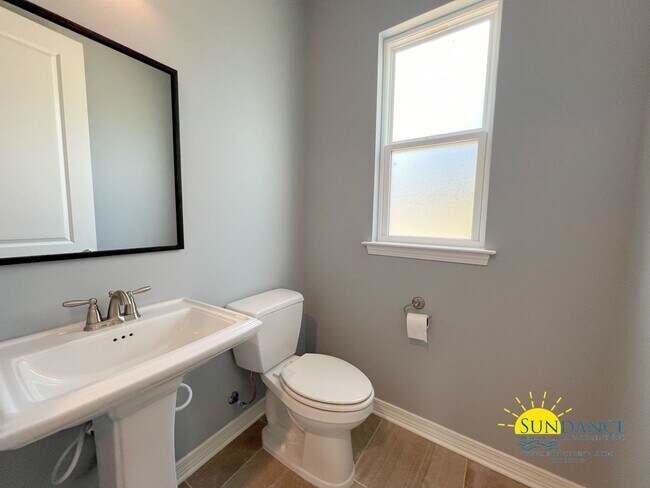 Building Photo - 162 Creve Core Dr