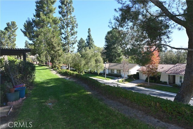 Building Photo - 28132 Via Chocano