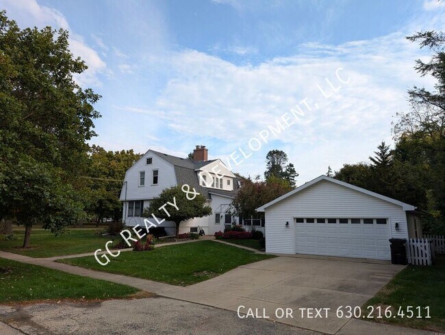 Building Photo - 173 Pomeroy Ave