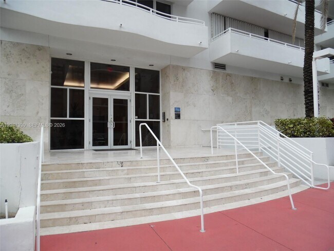 Building Photo - 8911 Collins Ave