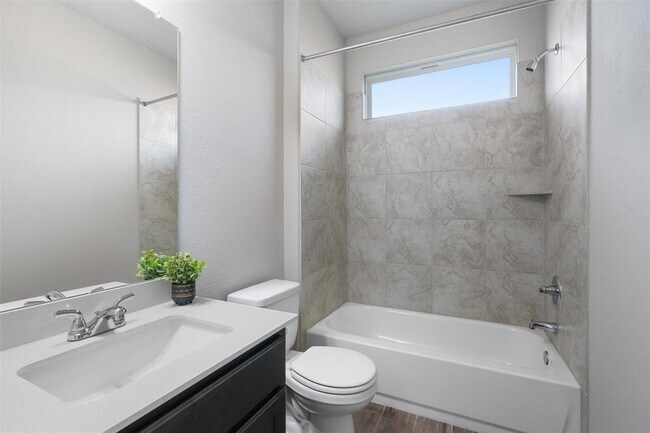 Building Photo - 312 Stone Cyn Dr