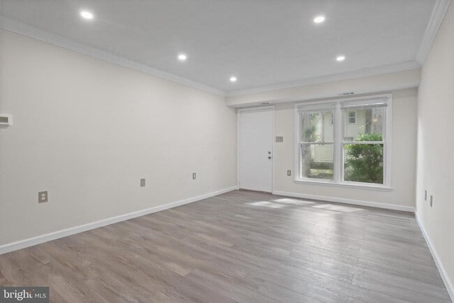 Building Photo - 2846 Chablis Cir