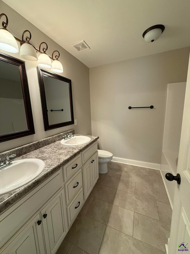 Building Photo - 317 Grayton Way
