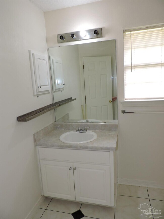 Building Photo - 1781 Silas Cir
