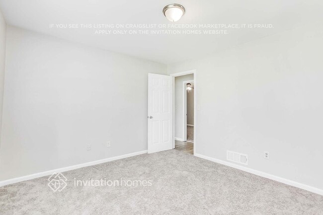 Building Photo - 1734 Lamancha Dr NW