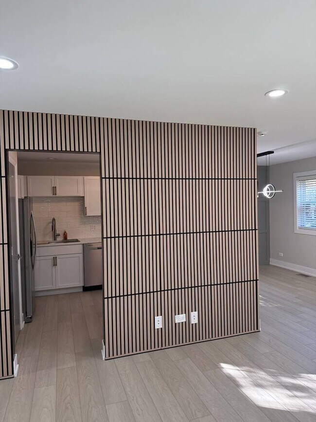 Building Photo - 2403 Mallow Ct