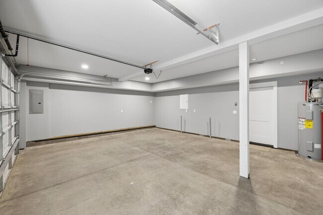 Building Photo - 137 Crockett Hls Ln
