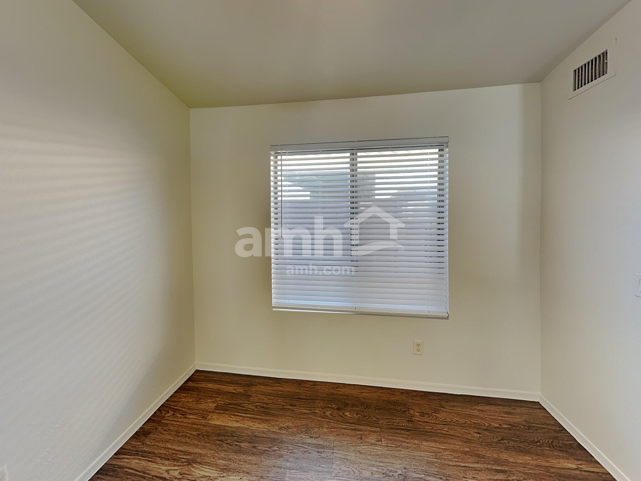 Building Photo - 14908 N 125th Ln