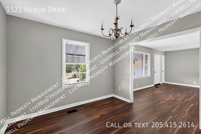 Building Photo - 1521 Heron Dr