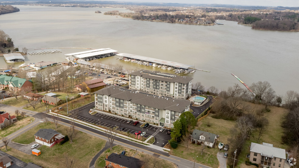 Primary Photo - The Residence at Old Hickory Lake