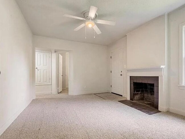 Building Photo - 2869 Ralston Rd