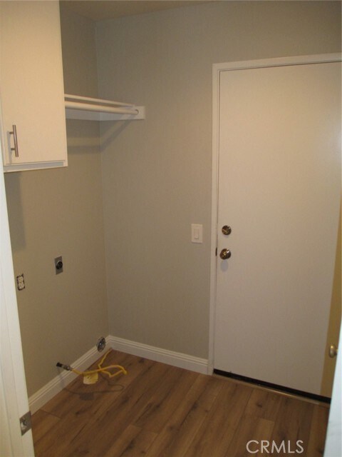 Building Photo - 41201 Crooked Stick Dr