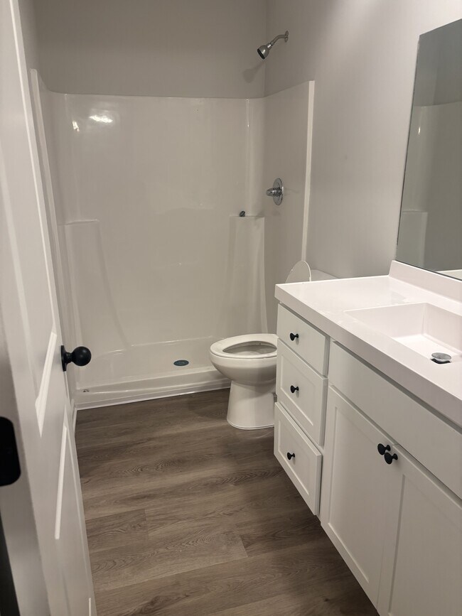 Building Photo - 2585 Callie Rd