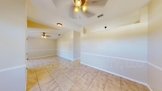 Building Photo - 16 Seaton Valley Path