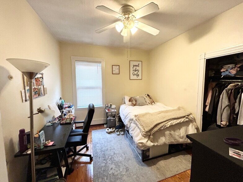 Building Photo - 38 Cherokee St