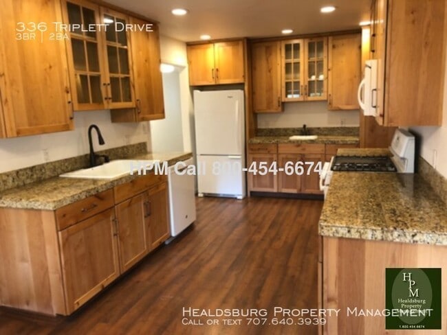 Building Photo - 336 Triplett Dr