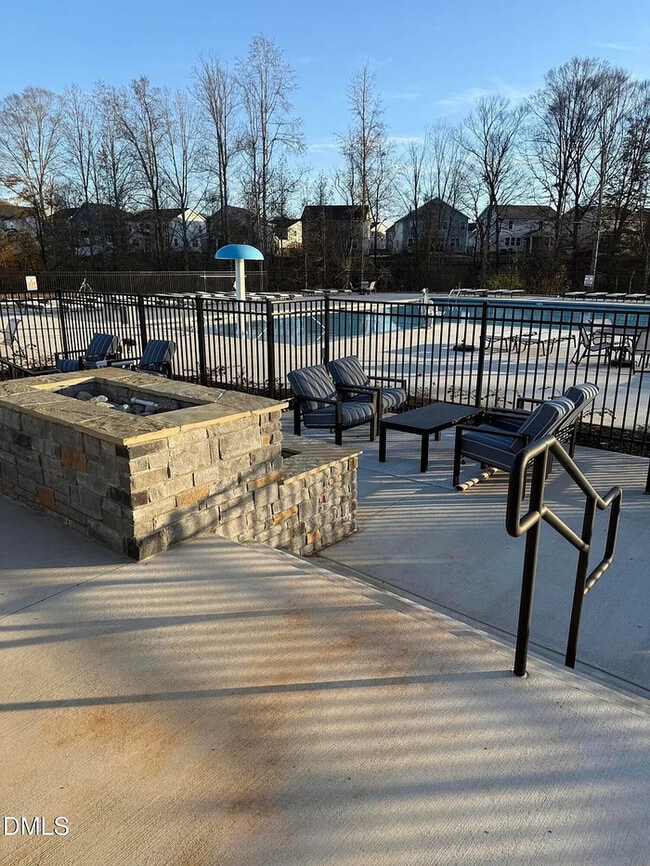 Building Photo - Earn Wealth While Leasing - Like a Homeowner - Lease to Own