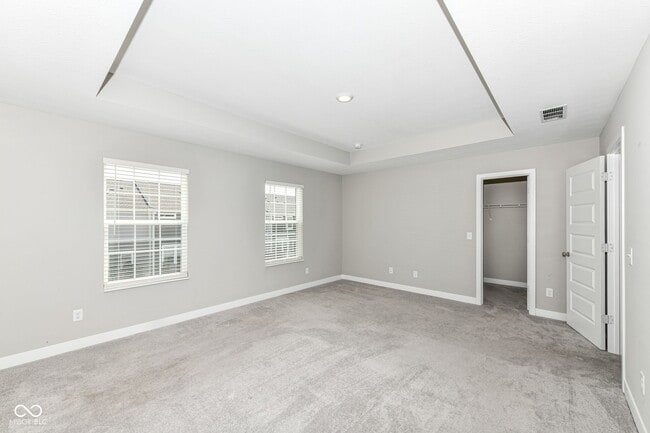 Building Photo - 6898 Sunstone Pl