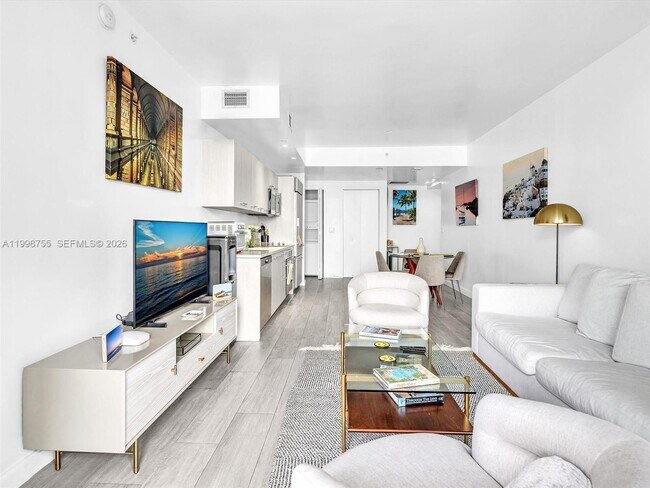 Building Photo - 45 SW 9th St