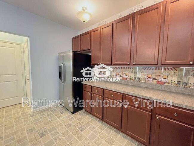 Building Photo - 2514 Leytonstone Dr