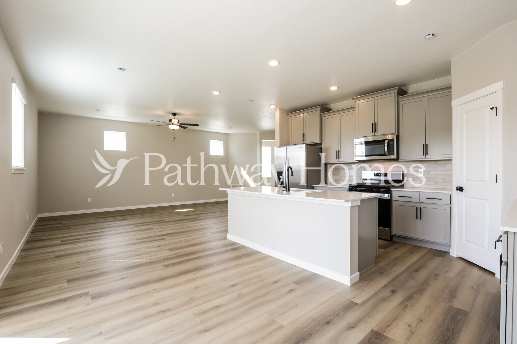 Building Photo - 17931 E 94th Ave