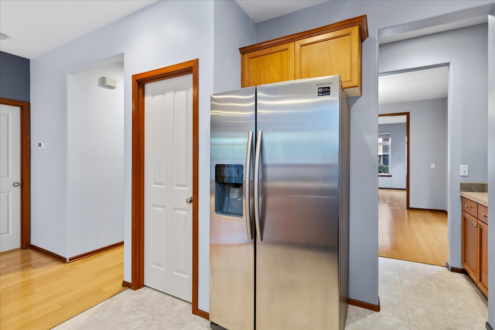 Building Photo - 5926 SE 2nd Ct