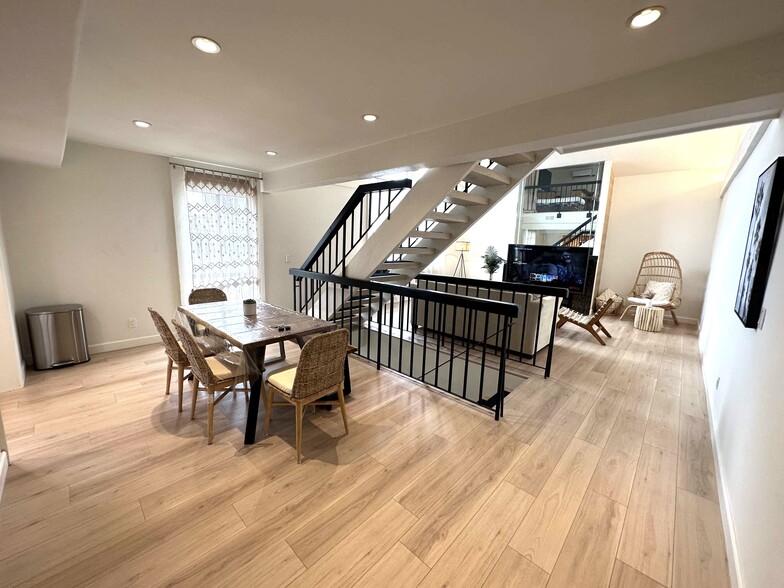 Building Photo - 1415 E Ocean Blvd