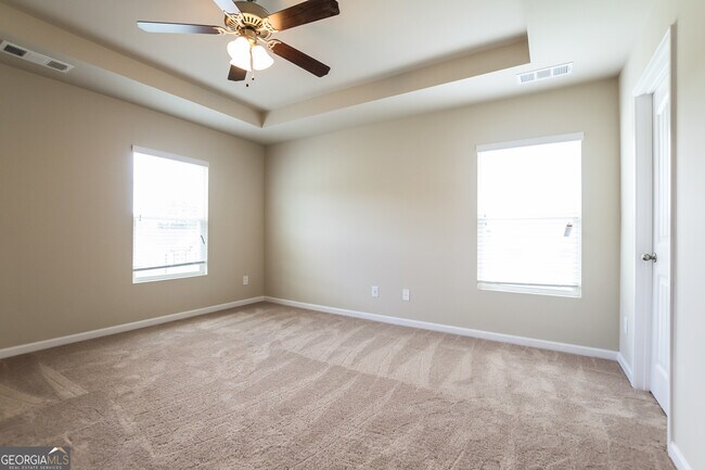 Building Photo - 209 Comet Ct