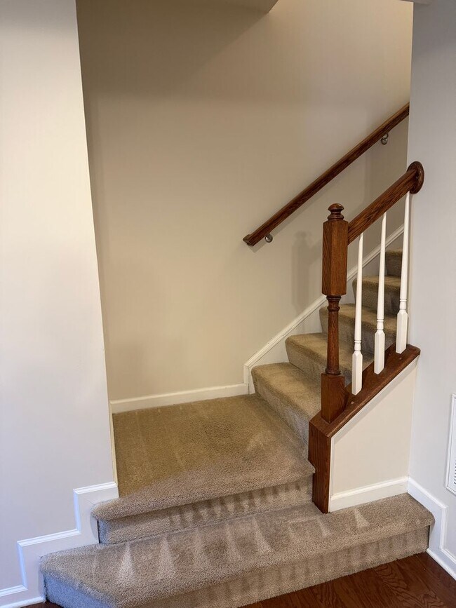 Building Photo - REUNION CONDOMINIUMS