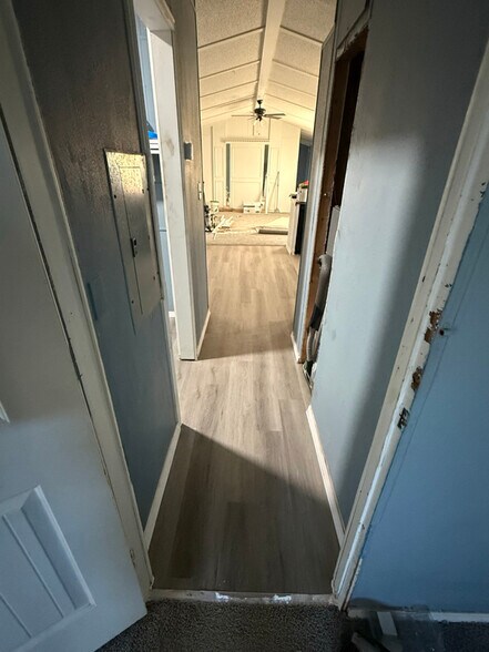 Building Photo - 11725 W Farm to Market 2790 S