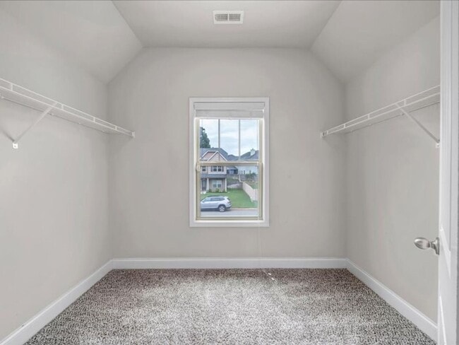 Building Photo - Spacious 4BR Home with Fenced Yard & Community Pool