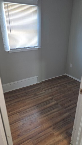 Building Photo - 23rd St