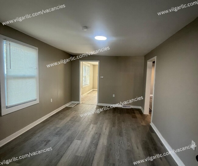 Building Photo - 1712 Carolina St