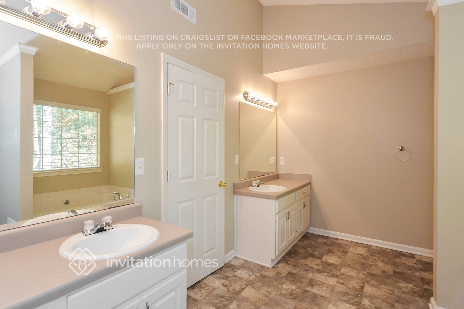 Building Photo - 3940 Cumberland Trail SE