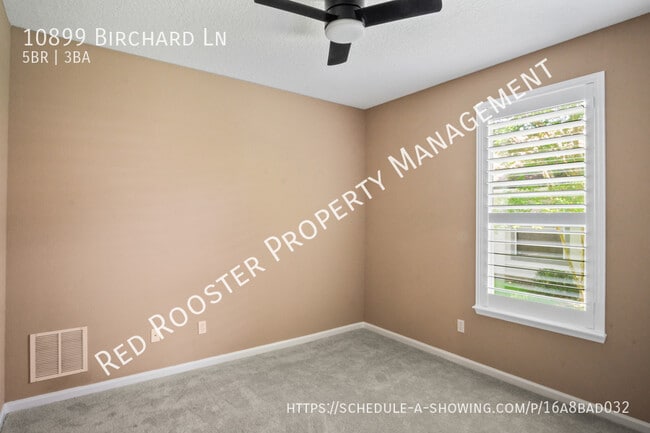 Building Photo - 10899 Birchard Ln