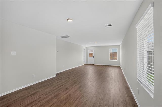 Building Photo - 1128 Northfield Dr