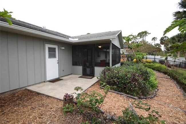 Building Photo - 18 Covington Ln