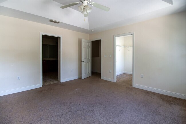 Building Photo - 1575 Paul Russell Rd