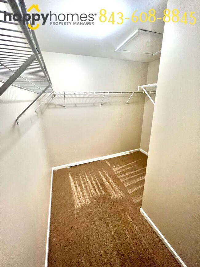 Building Photo - 2 bedroom 2.5 bath home in Goose Creek