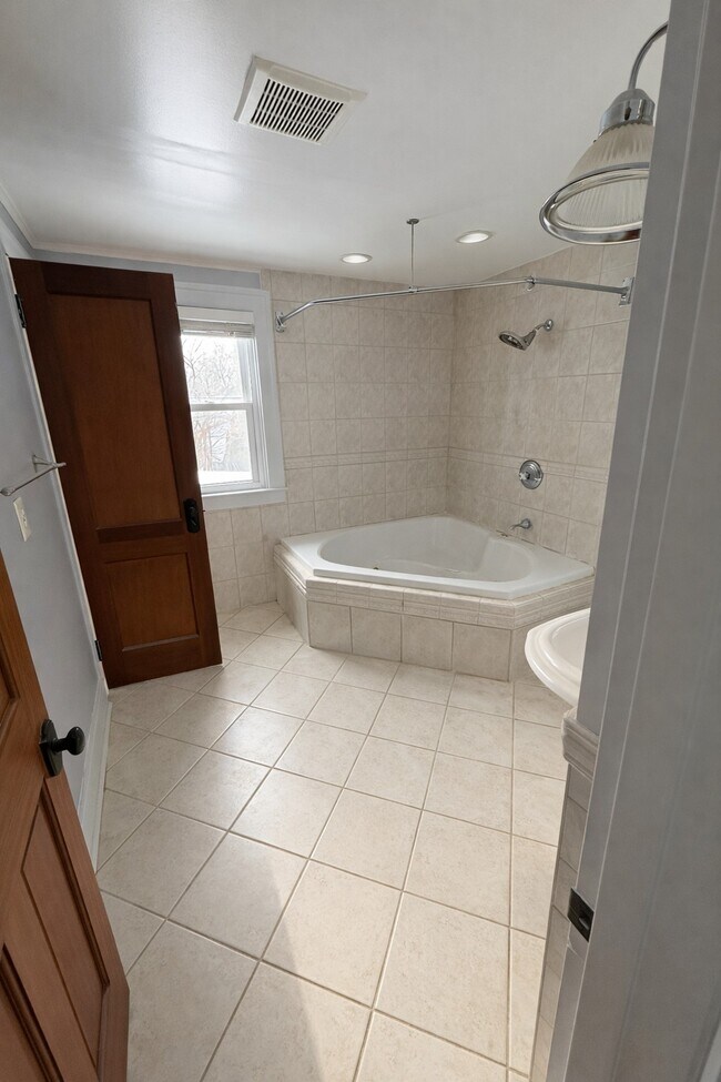 Building Photo - 22741 Gregory St