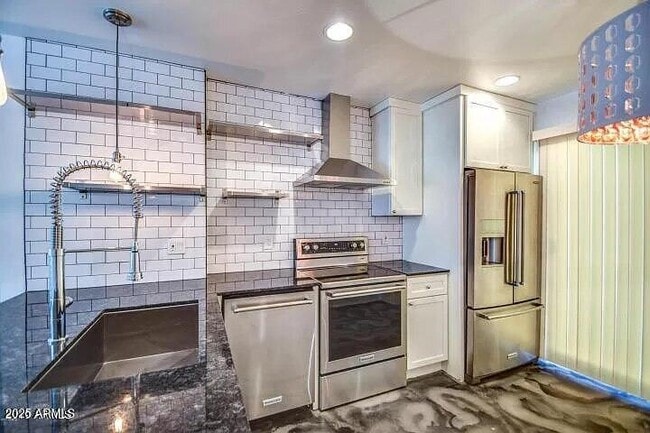 Building Photo - 3445 N 36th St