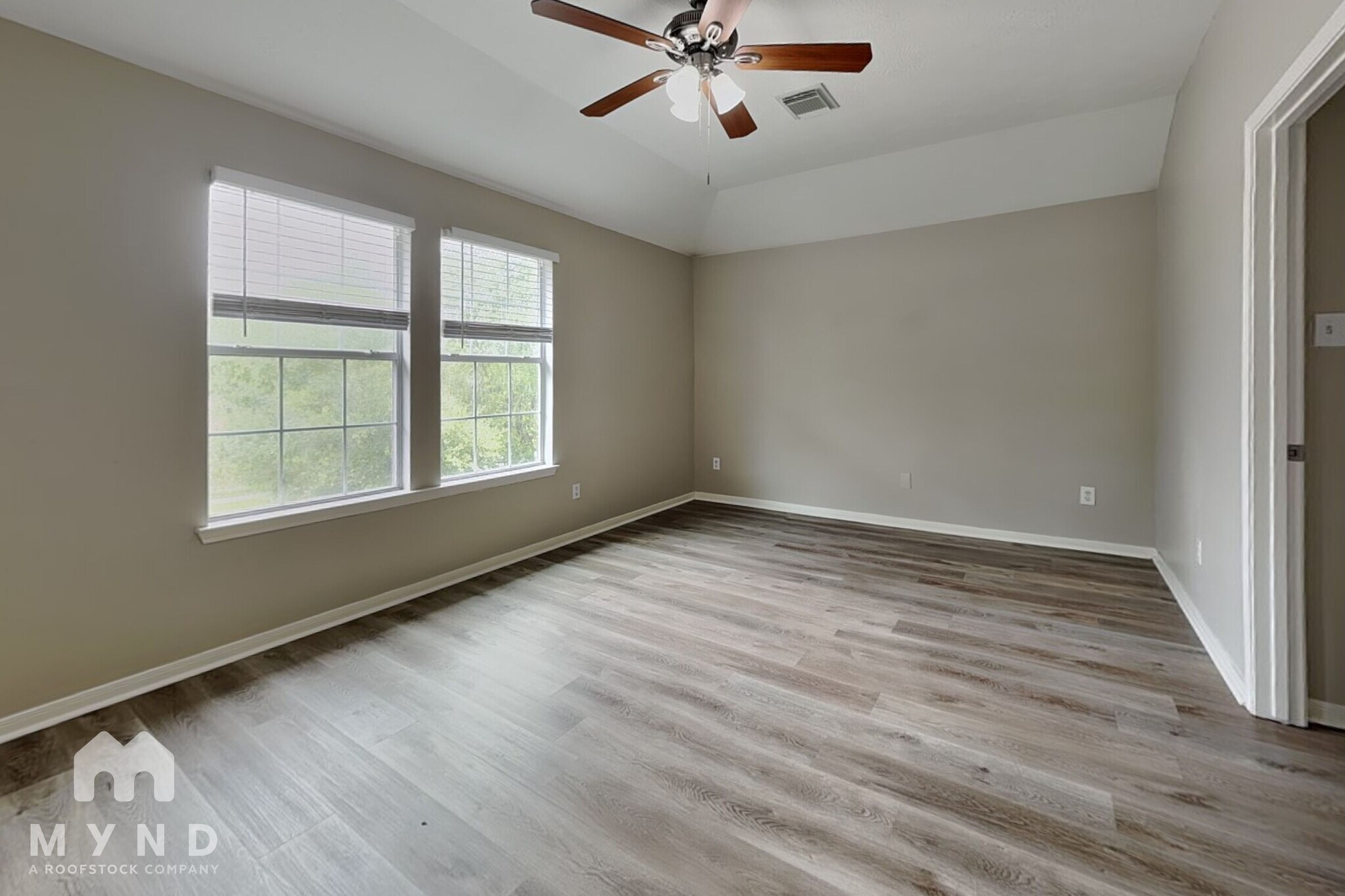 Building Photo - 11519 Sandstone Canyon Dr