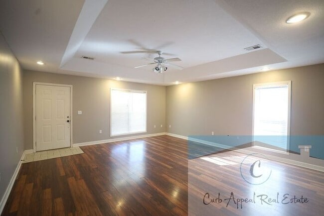 Building Photo - Beautiful 3 bed /2 bath home - Nettleton s...