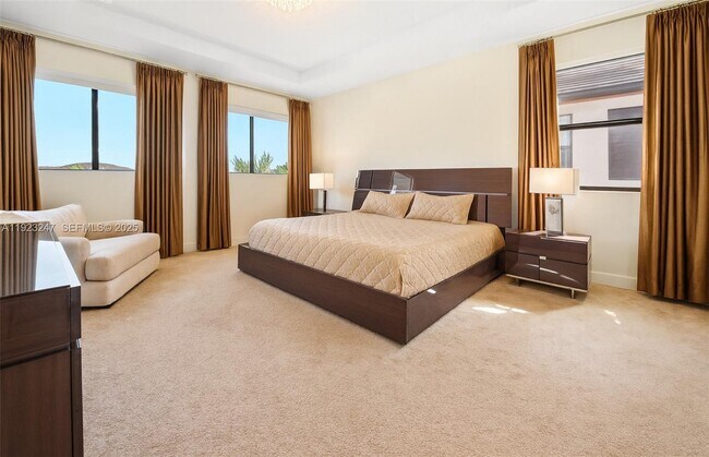 Building Photo - 16060 NW 89th Ct