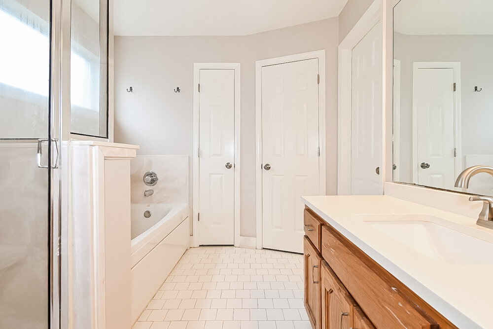 Building Photo - 1483 S Goodlett Grove Cove