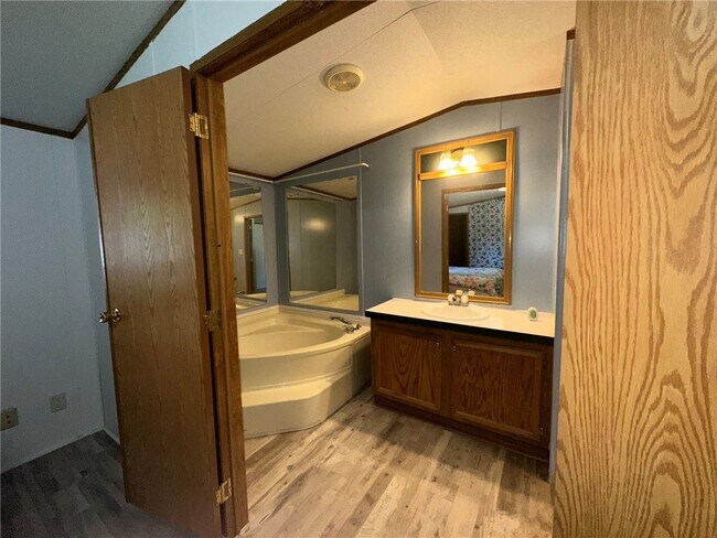 Building Photo - 5676 NY-14