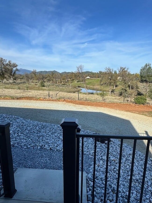 Building Photo - Breathtaking Views – Brand New 2 Bed, 1.5 Bath Home for Rent!  Available Nov 1st | Mt. Bally | Mt...